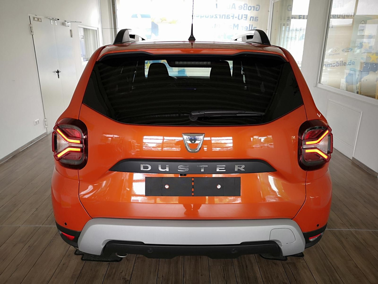 Dacia Duster Prestige Tce 130*KLIMA*SHZ*R-KAM*DAB*NAVI - Внедорожник: фото 5 Dacia Duster Prestige Tce 130*KLIMA*SHZ*R-KAM*DAB*NAVI - Внедорожник: фото 5