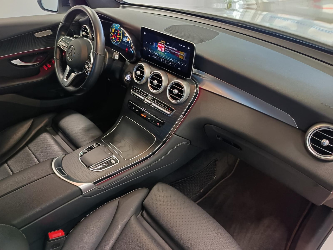 Внедорожник Mercedes-Benz GLC 220d AMG Line 4MATIC*AHK*NAVI*LED*R-KAM*DAB*: фото 19