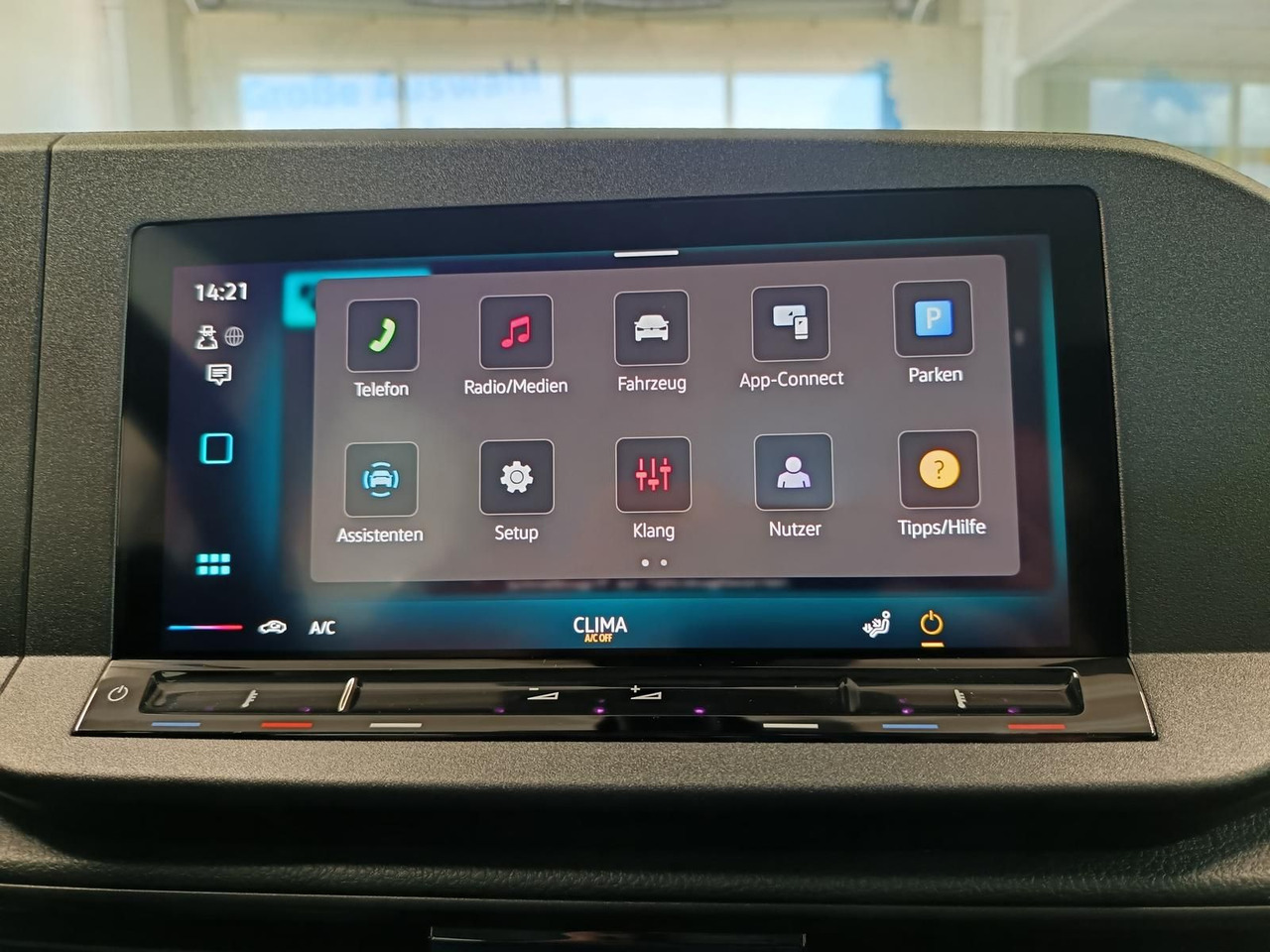 Универсал Volkswagen Caddy 2.0 TDI 75 kW*PDC*TEMP*DAB*KLIMA*5-SITZER*: фото 11 Универсал Volkswagen Caddy 2.0 TDI 75 kW*PDC*TEMP*DAB*KLIMA*5-SITZER*: фото 11