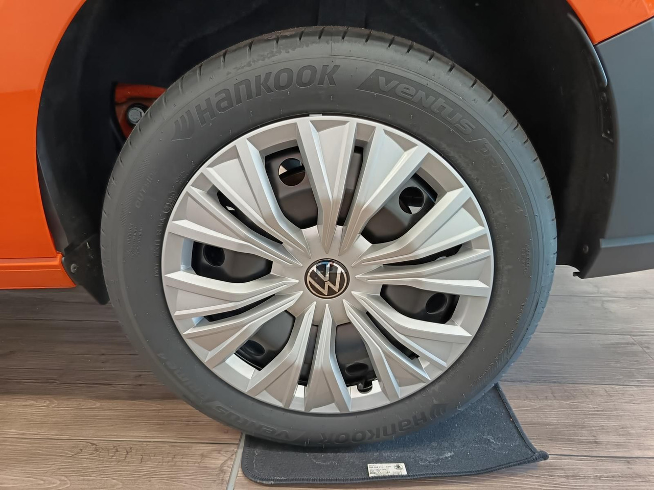 Универсал Volkswagen Caddy 2.0 TDI 75 kW*PDC*TEMP*DAB*KLIMA*5-SITZER*: фото 23 Универсал Volkswagen Caddy 2.0 TDI 75 kW*PDC*TEMP*DAB*KLIMA*5-SITZER*: фото 23