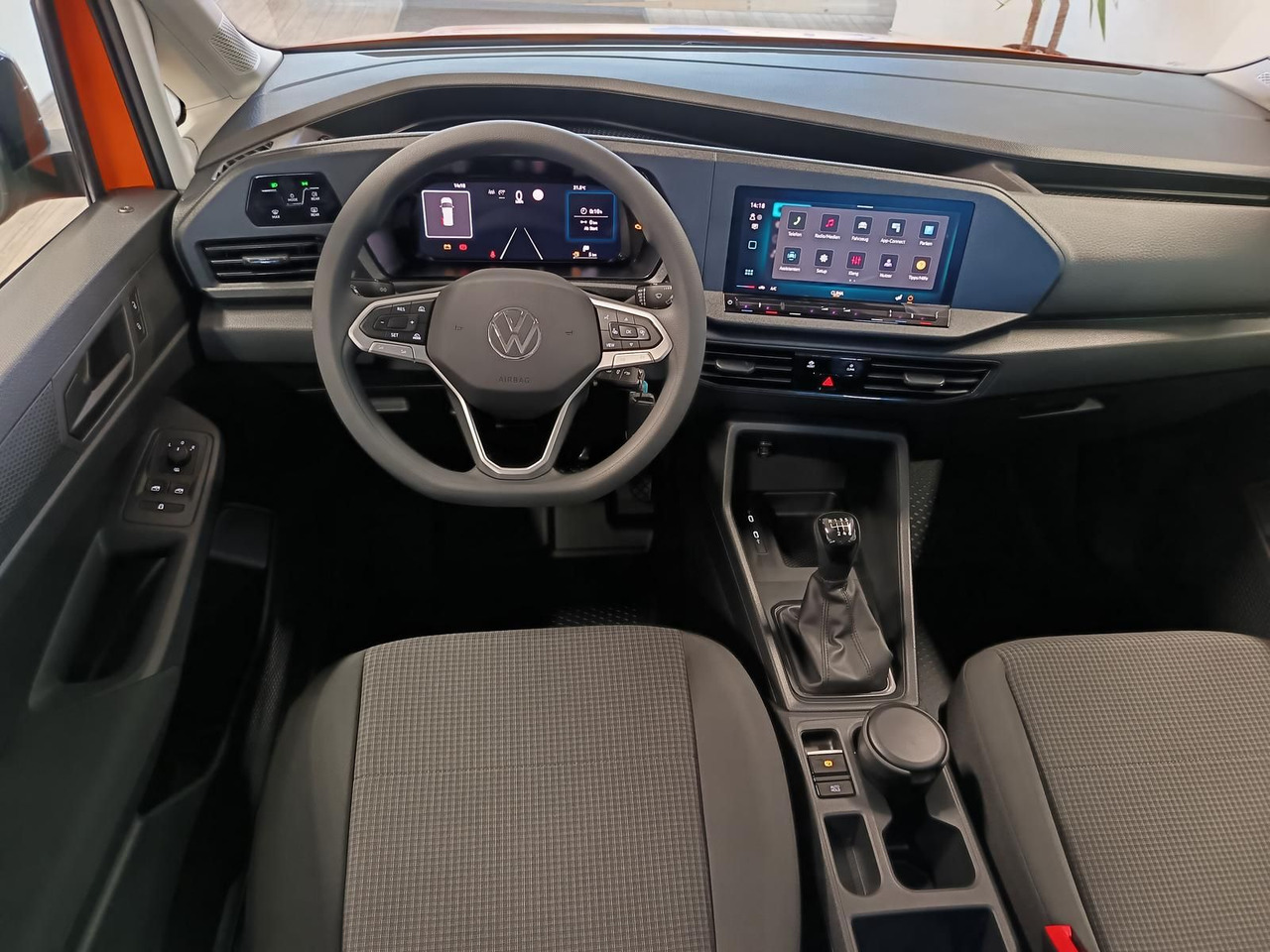 Универсал Volkswagen Caddy 2.0 TDI 75 kW*PDC*TEMP*DAB*KLIMA*5-SITZER*: фото 7 Универсал Volkswagen Caddy 2.0 TDI 75 kW*PDC*TEMP*DAB*KLIMA*5-SITZER*: фото 7