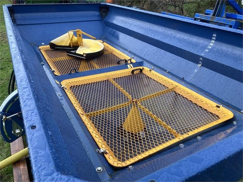 Bogballe M2 Med Calibrator Uniq - Разбрасыватель удобрений: фото 3 Bogballe M2 Med Calibrator Uniq - Разбрасыватель удобрений: фото 3