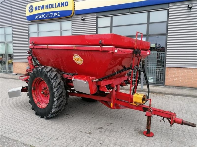 Bredal B 4 - Разбрасыватель удобрений: фото 1 Bredal B 4 - Разбрасыватель удобрений: фото 1