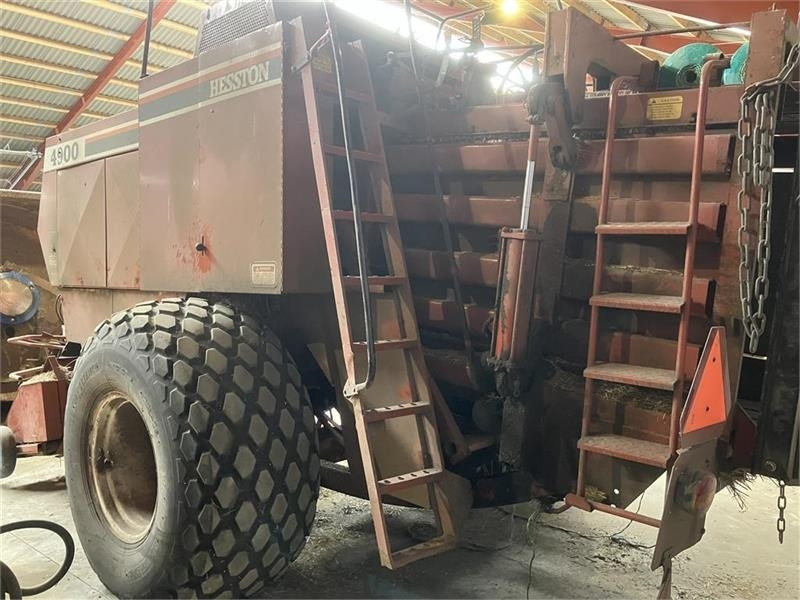 Hesston 4900 - Пресс-подборщик тюковый: фото 3 Hesston 4900 - Пресс-подборщик тюковый: фото 3