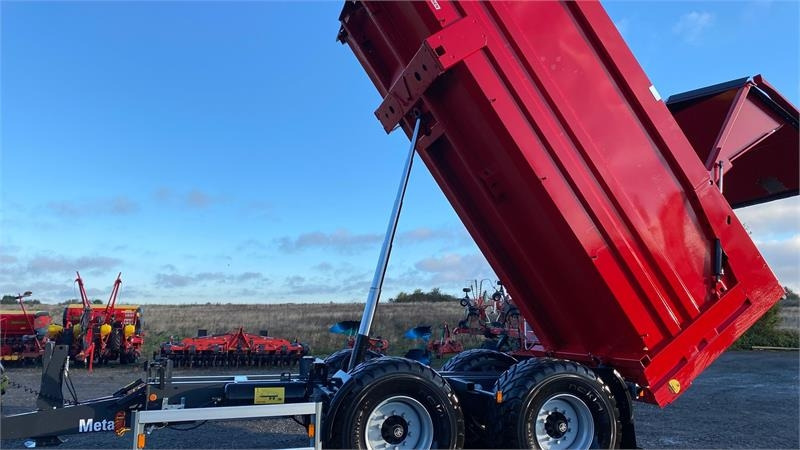 Metsjö MetaQ 60 - Сельскохозяйственный прицеп-самосвал: фото 2 Metsjö MetaQ 60 - Сельскохозяйственный прицеп-самосвал: фото 2