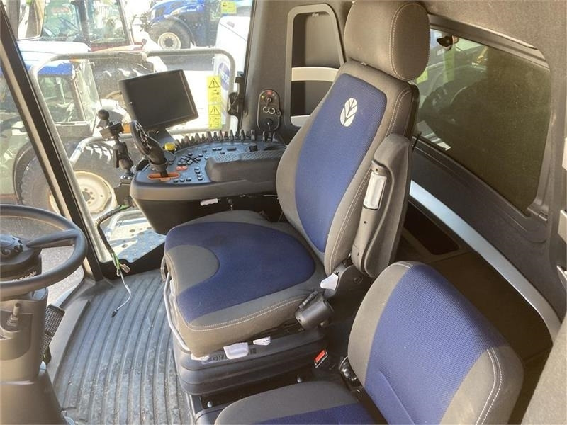 New Holland CX 8.70 SLH - Зерноуборочный комбайн: фото 4 New Holland CX 8.70 SLH - Зерноуборочный комбайн: фото 4