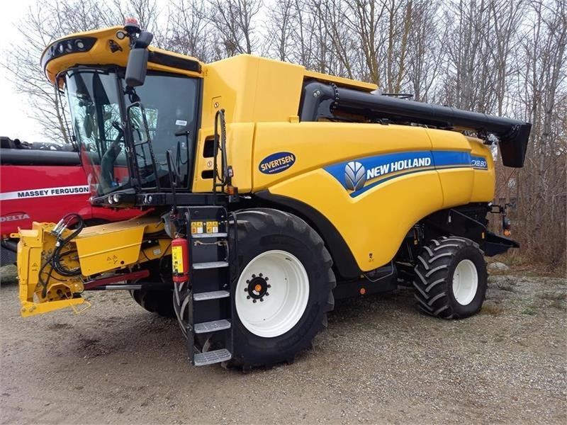 New Holland CX8.80 SLH med 25 fods Varifeed - Зерноуборочный комбайн: фото 1 New Holland CX8.80 SLH med 25 fods Varifeed - Зерноуборочный комбайн: фото 1
