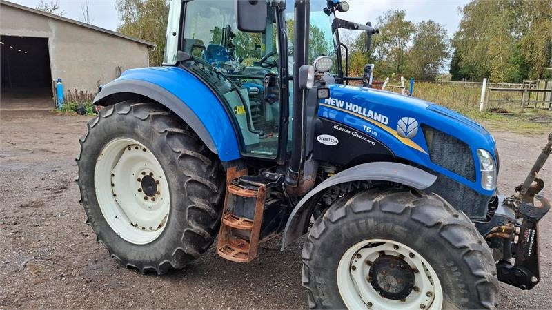 New Holland T5.115 EC - Трактор: фото 2 New Holland T5.115 EC - Трактор: фото 2