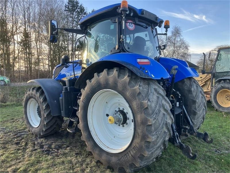 New Holland T7.270 AUTO COMMAND - Трактор: фото 4 New Holland T7.270 AUTO COMMAND - Трактор: фото 4