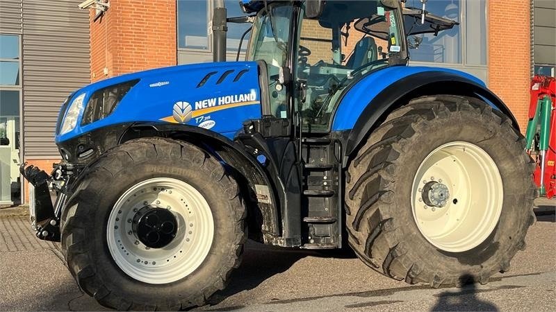 New Holland T7.315 HD AutoComand - Трактор: фото 1 New Holland T7.315 HD AutoComand - Трактор: фото 1