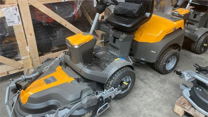 Stiga Park 500WX 4WD inkl. 100 Combi Q plus - Газонокосилка: фото 1 Stiga Park 500WX 4WD inkl. 100 Combi Q plus - Газонокосилка: фото 1