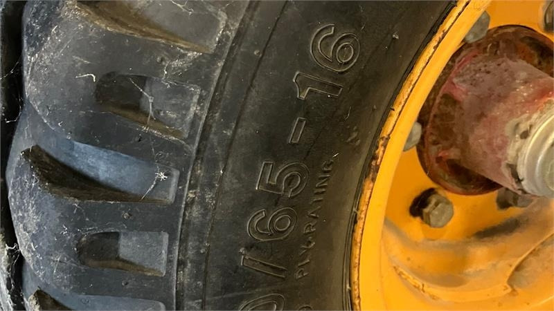 Tim 6,5T-BT - Сельскохозяйственный прицеп-самосвал: фото 3 Tim 6,5T-BT - Сельскохозяйственный прицеп-самосвал: фото 3