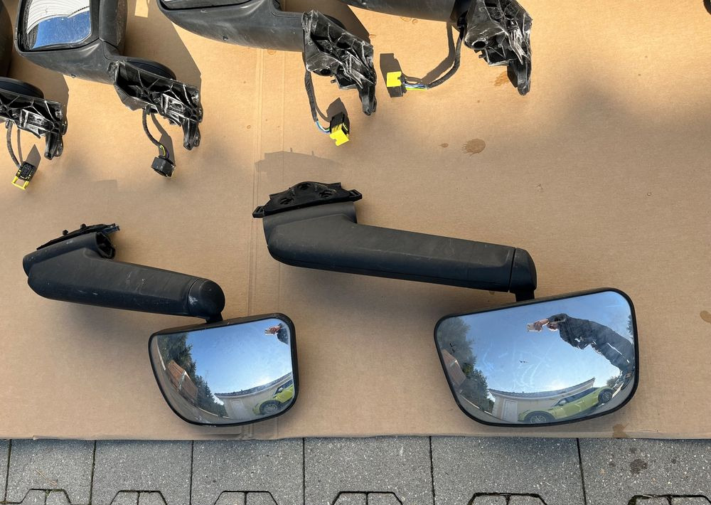 Lustro przednie DAF XG XF nowy model lusterko czołowe - Зеркало заднего вида для Грузовиков: фото 1 Lustro przednie DAF XG XF nowy model lusterko czołowe - Зеркало заднего вида для Грузовиков: фото 1