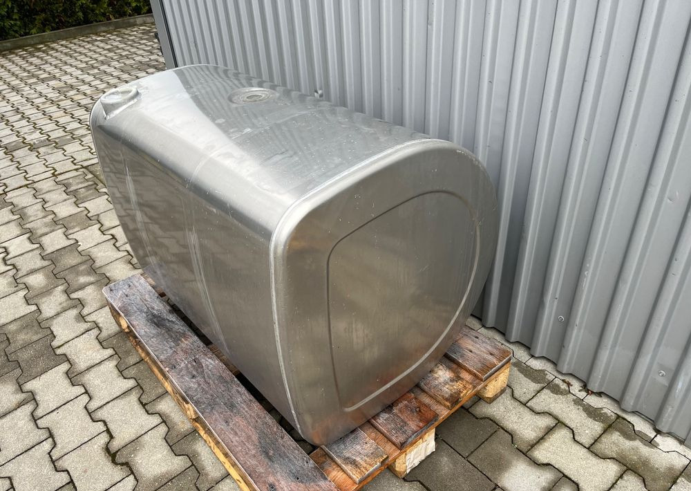 Zbiornik paliwa Volvo FH FM Renault 405 litrów bak 101 cm - Топливный бак для Грузовиков: фото 2 Zbiornik paliwa Volvo FH FM Renault 405 litrów bak 101 cm - Топливный бак для Грузовиков: фото 2