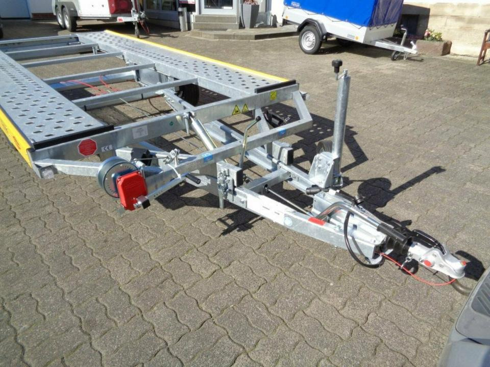 Böckmann PKW-Anhänger, Autotransporter, 3,0to. kippbar, 100 km/h - Прицеп-автовоз: фото 4 Böckmann PKW-Anhänger, Autotransporter, 3,0to. kippbar, 100 km/h - Прицеп-автовоз: фото 4