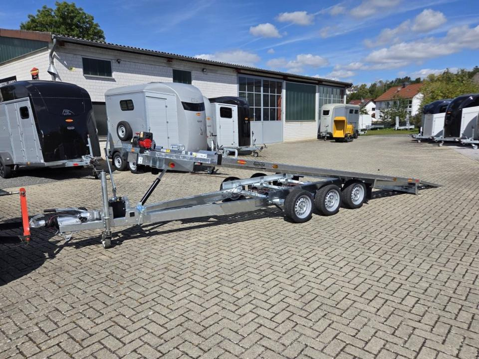 Böckmann PKW-Anhänger, Autotransporter 3,5to. E-Winde 100 km/h - Прицеп-автовоз: фото 4 Böckmann PKW-Anhänger, Autotransporter 3,5to. E-Winde 100 km/h - Прицеп-автовоз: фото 4