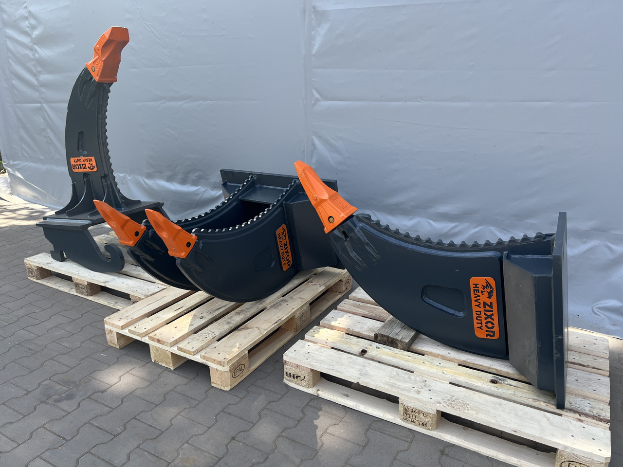 ZIXOR Zrywak, Ripper - Рыхлитель: фото 2 ZIXOR Zrywak, Ripper - Рыхлитель: фото 2