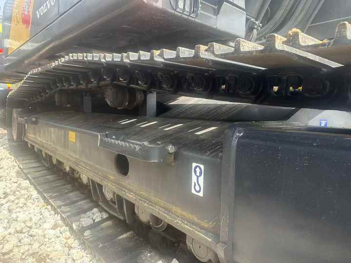 High Quality volvo  EC240 Construction Machinery Low Hours 21ton Used volvo Excavator for Sale [ Copy ] [ Copy ] [ Copy ] [ Copy ] [ Copy ] [ Copy ] в лизинг High Quality volvo  EC240 Construction Machinery Low Hours 21ton Used volvo Excavator for Sale [ Copy ] [ Copy ] [ Copy ] [ Copy ] [ Copy ] [ Copy ]: фото 6