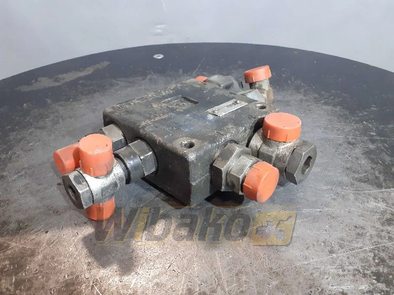 ZF 7730900117 - Гидравлический клапан для Строительной техники: фото 2 ZF 7730900117 - Гидравлический клапан для Строительной техники: фото 2