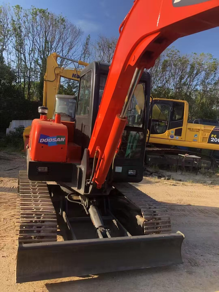 DOOSAN 55-9c - Мини-экскаватор: фото 1 DOOSAN 55-9c - Мини-экскаватор: фото 1