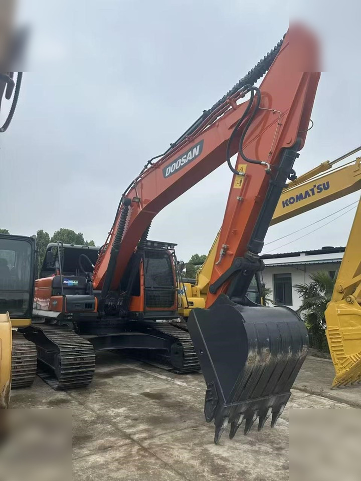 DOOSAN DX225 LC-9C - Гусеничный экскаватор: фото 1 DOOSAN DX225 LC-9C - Гусеничный экскаватор: фото 1