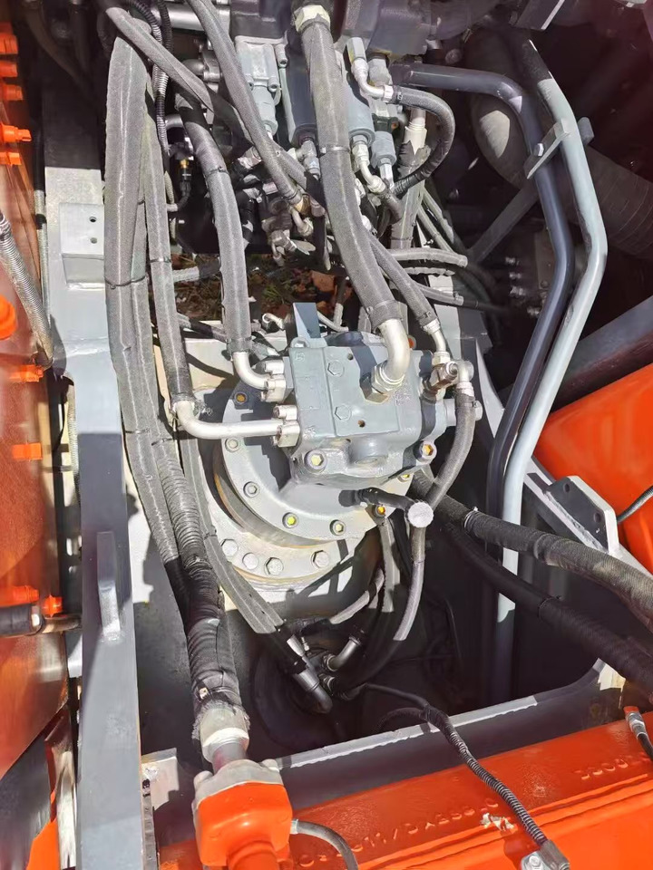 DOOSAN DX300 - Гусеничный экскаватор: фото 3 DOOSAN DX300 - Гусеничный экскаватор: фото 3