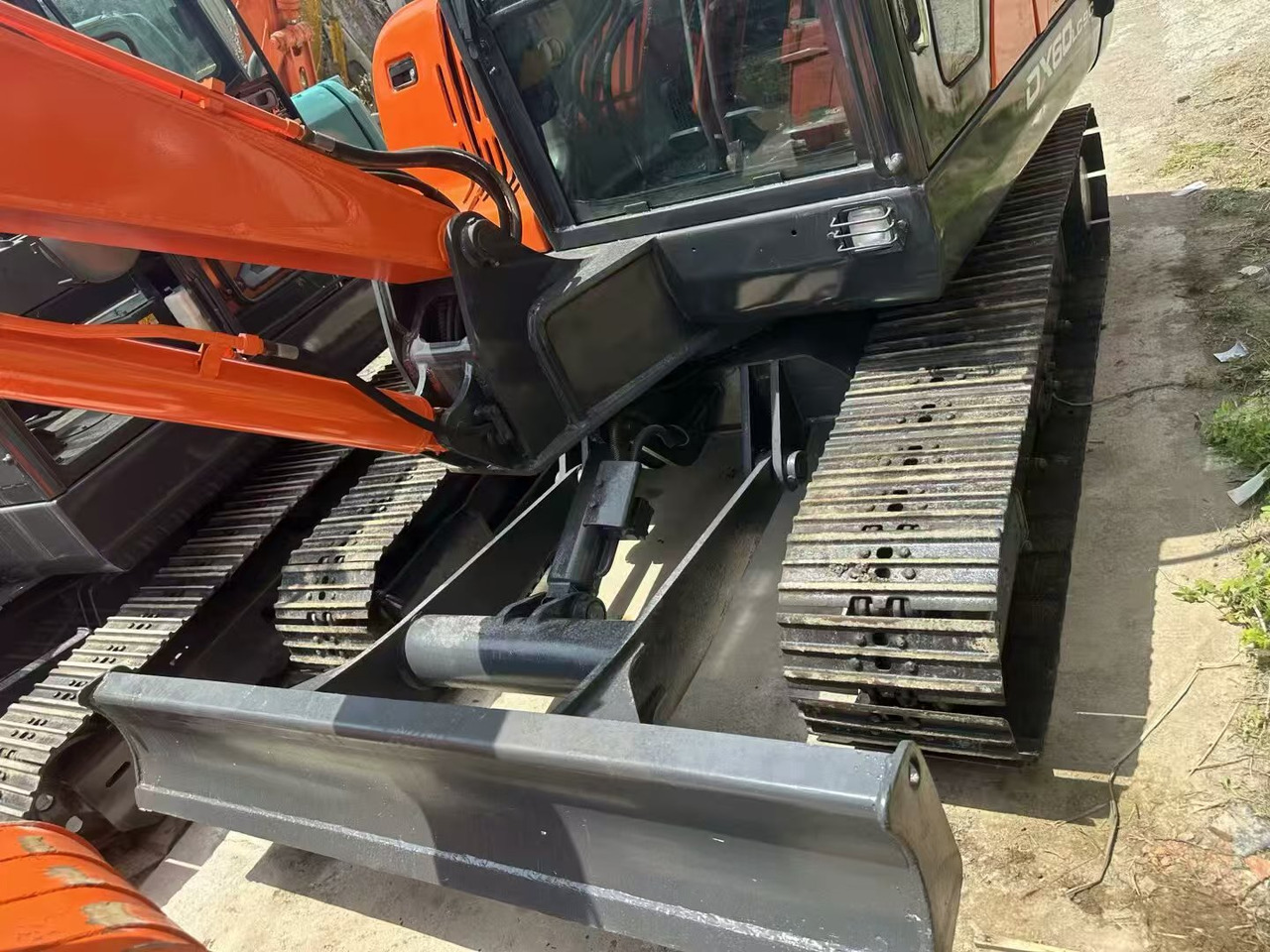 DOOSAN DX60 - Гусеничный экскаватор: фото 3 DOOSAN DX60 - Гусеничный экскаватор: фото 3