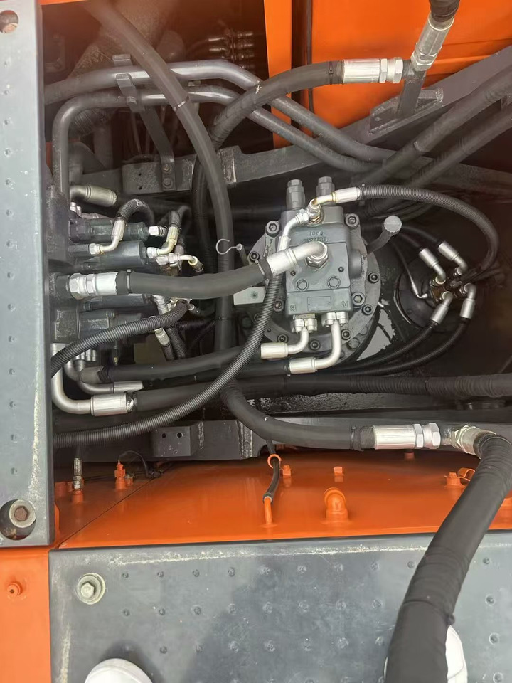 Doosan DX225LC-9C - Гусеничный экскаватор: фото 4 Doosan DX225LC-9C - Гусеничный экскаватор: фото 4