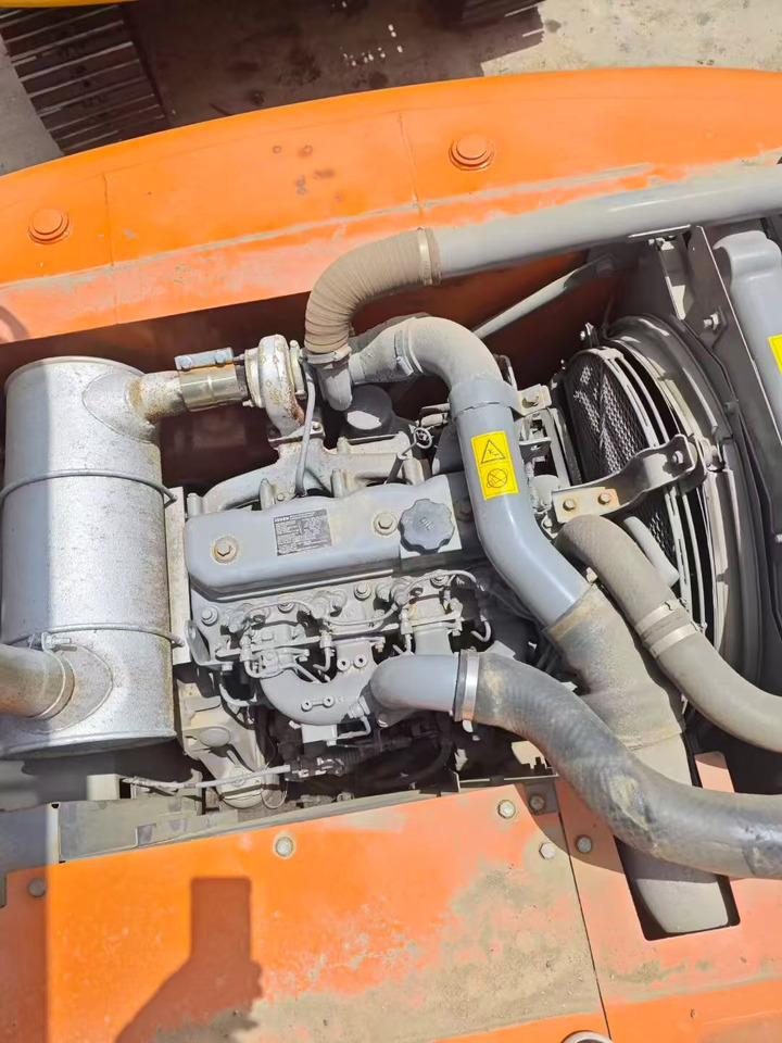 HITACHI ZAXIS 160 - Гусеничный экскаватор: фото 5 HITACHI ZAXIS 160 - Гусеничный экскаватор: фото 5