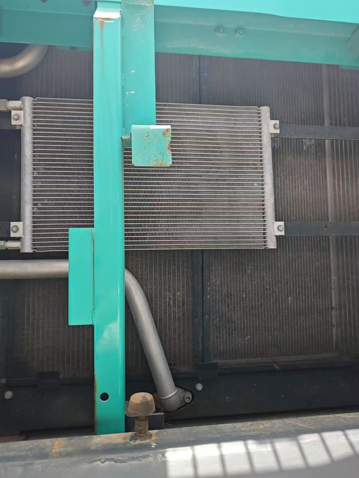 KOBELCO SK350D - Гусеничный экскаватор: фото 3 KOBELCO SK350D - Гусеничный экскаватор: фото 3