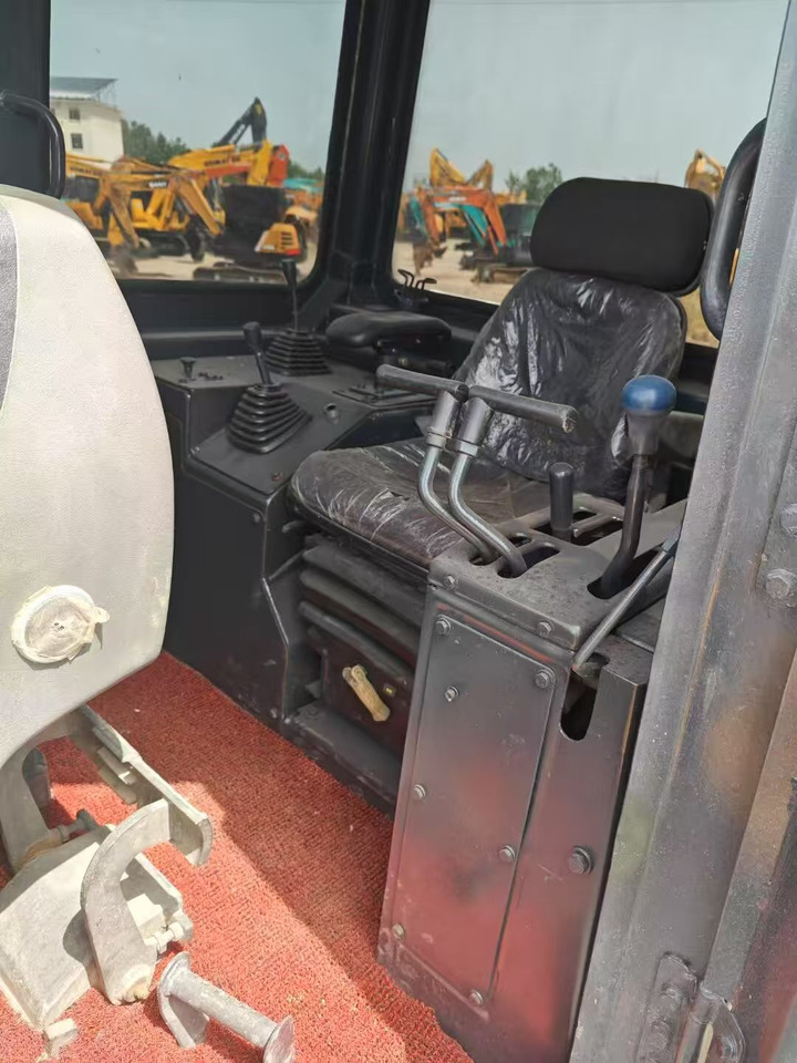 SHANTUI SD22 - Бульдозер: фото 2 SHANTUI SD22 - Бульдозер: фото 2