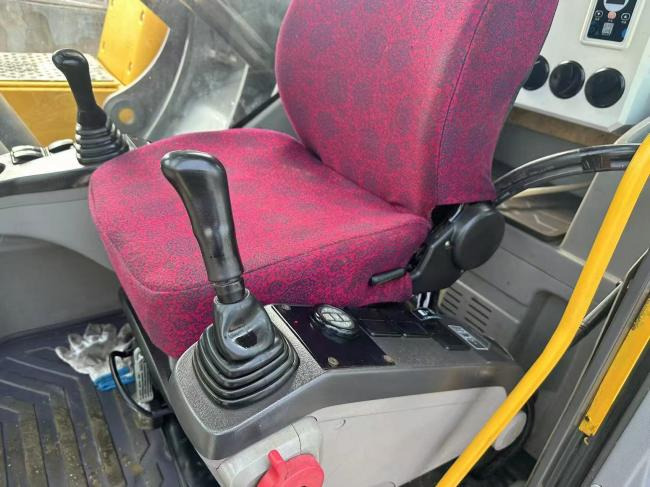 VOLVO EC480 - Гусеничный экскаватор: фото 5 VOLVO EC480 - Гусеничный экскаватор: фото 5