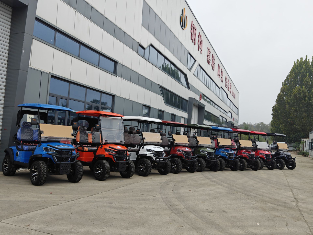 MAYTOP HIGHTOP MF Golf Cart with Electric or Petrol engine 2-8seats - Городской автобус: фото 1 MAYTOP HIGHTOP MF Golf Cart with Electric or Petrol engine 2-8seats - Городской автобус: фото 1