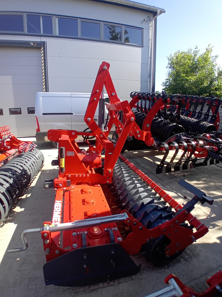 UNIA HERMES 3 - Активная борона: фото 2 UNIA HERMES 3 - Активная борона: фото 2