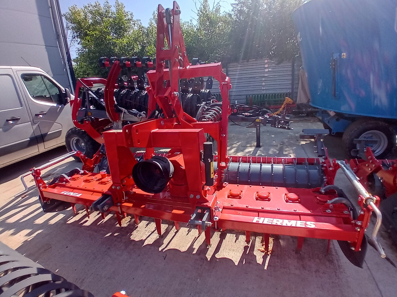 UNIA HERMES 3 - Активная борона: фото 3 UNIA HERMES 3 - Активная борона: фото 3