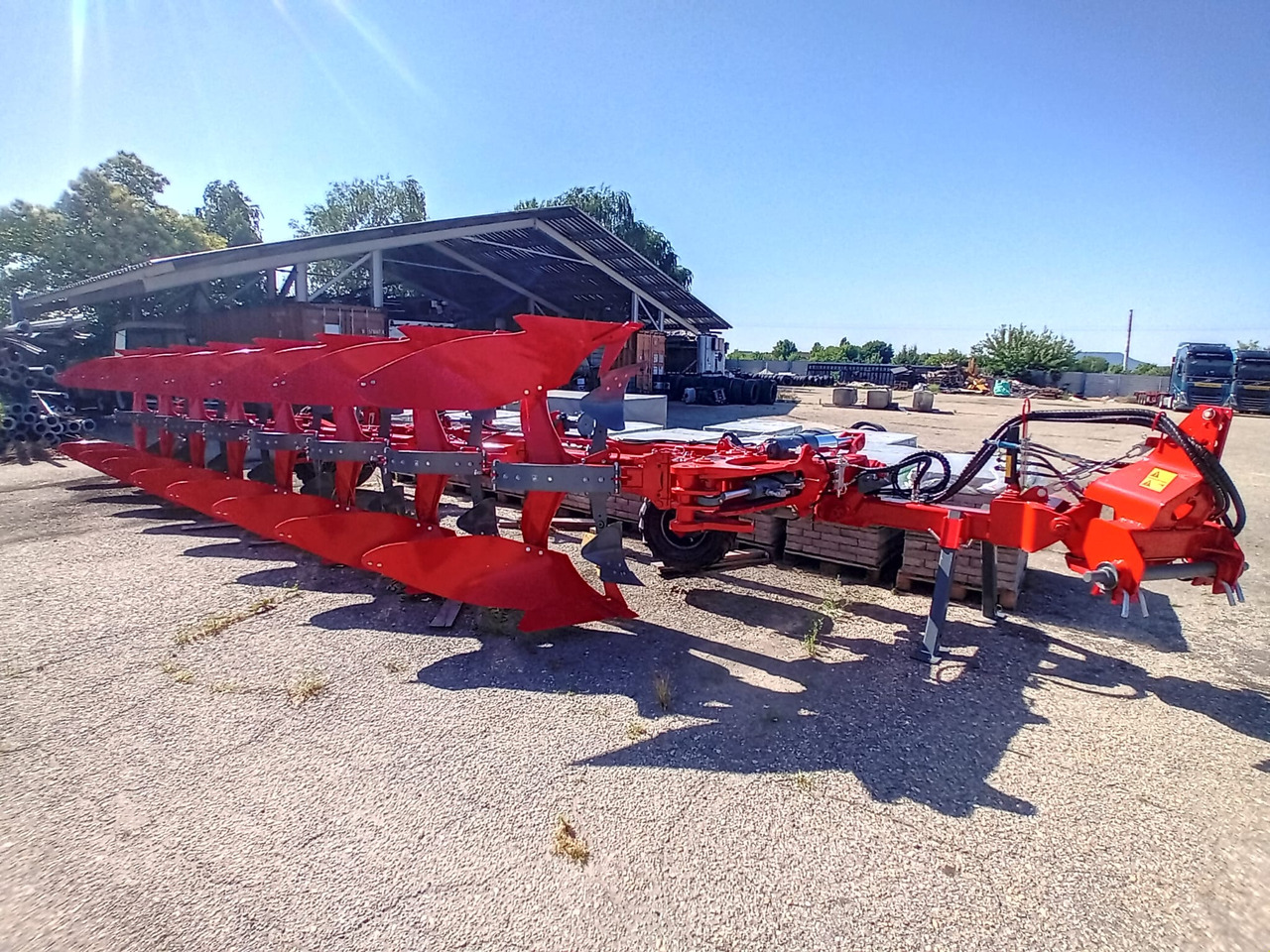 UNIA VIS ON LAND S 7+ - Плуг: фото 1 UNIA VIS ON LAND S 7+ - Плуг: фото 1