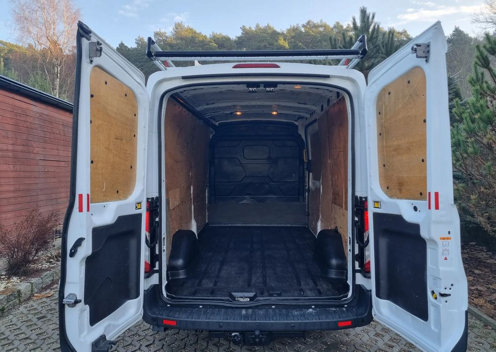 Легковой фургон Ford Transit: фото 8