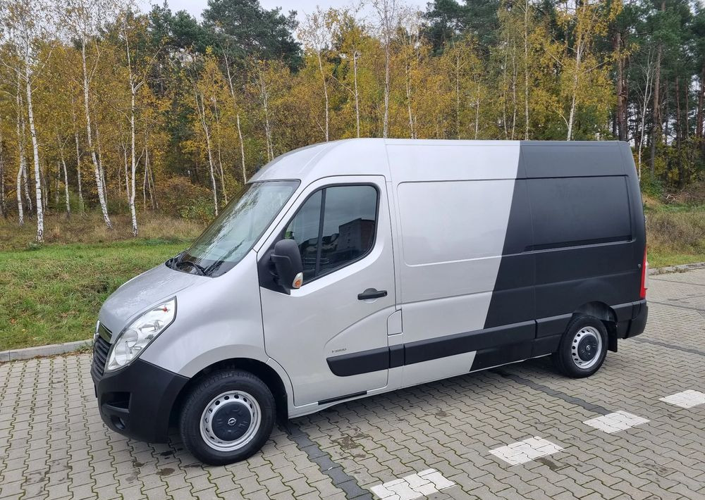 Легковой фургон Opel Movano: фото 1