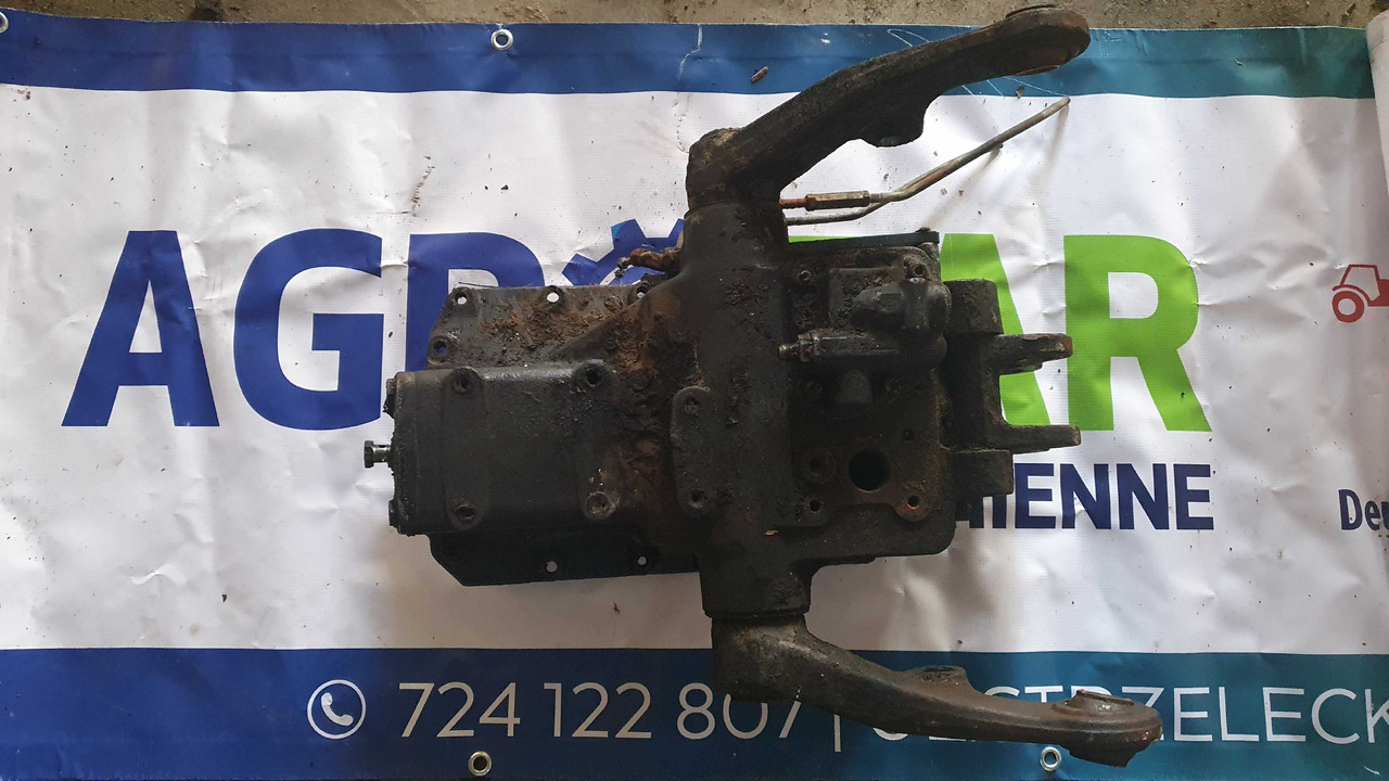 Tylny podnośnik obudowa plecak Deutz Fahr Same Massey 0.011.2299.3 - Запчасти для Сельскохозяйственной техники: фото 1 Tylny podnośnik obudowa plecak Deutz Fahr Same Massey 0.011.2299.3 - Запчасти для Сельскохозяйственной техники: фото 1