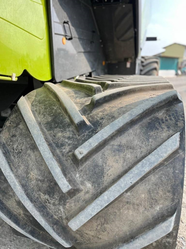 Claas LEXION 7600 TT - Зерноуборочный комбайн: фото 5 Claas LEXION 7600 TT - Зерноуборочный комбайн: фото 5