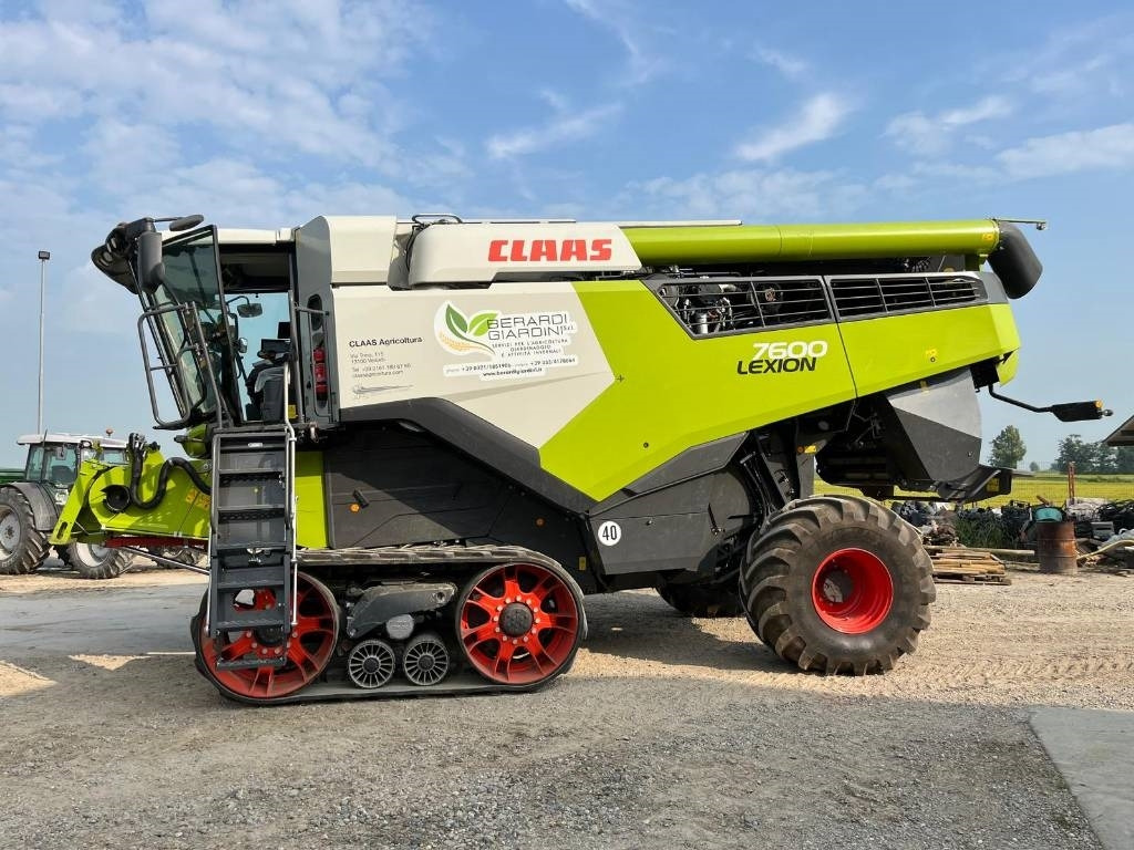 Claas LEXION 7600 TT - Зерноуборочный комбайн: фото 4 Claas LEXION 7600 TT - Зерноуборочный комбайн: фото 4