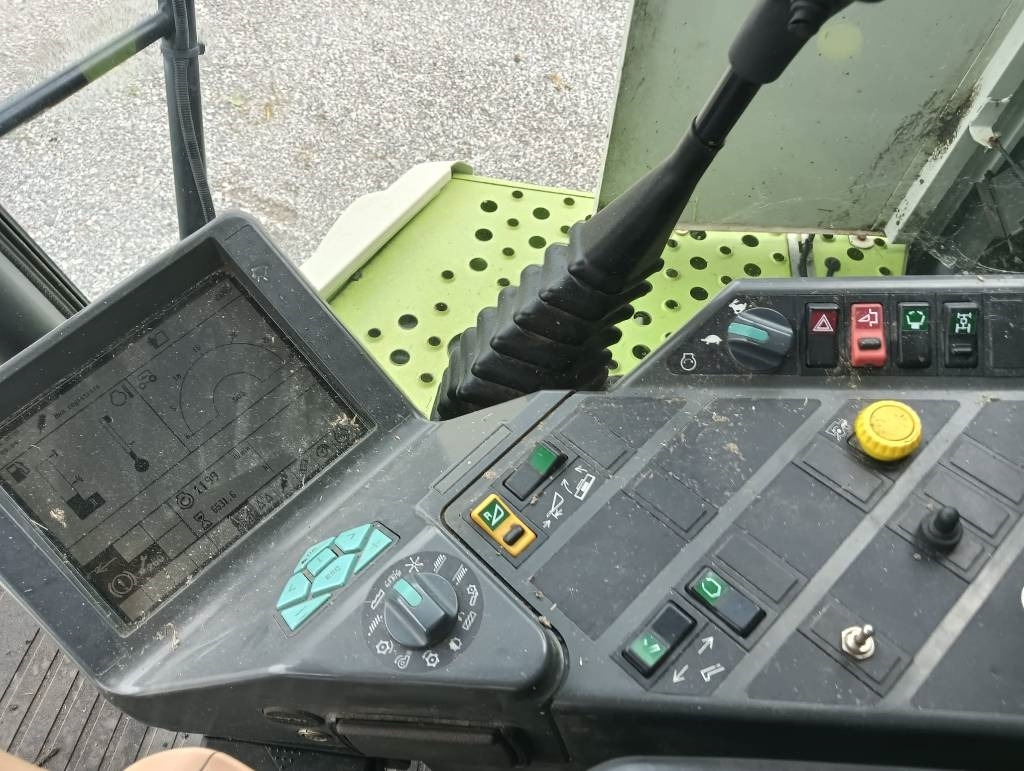 Claas Lexion 470 - Зерноуборочный комбайн: фото 5 Claas Lexion 470 - Зерноуборочный комбайн: фото 5