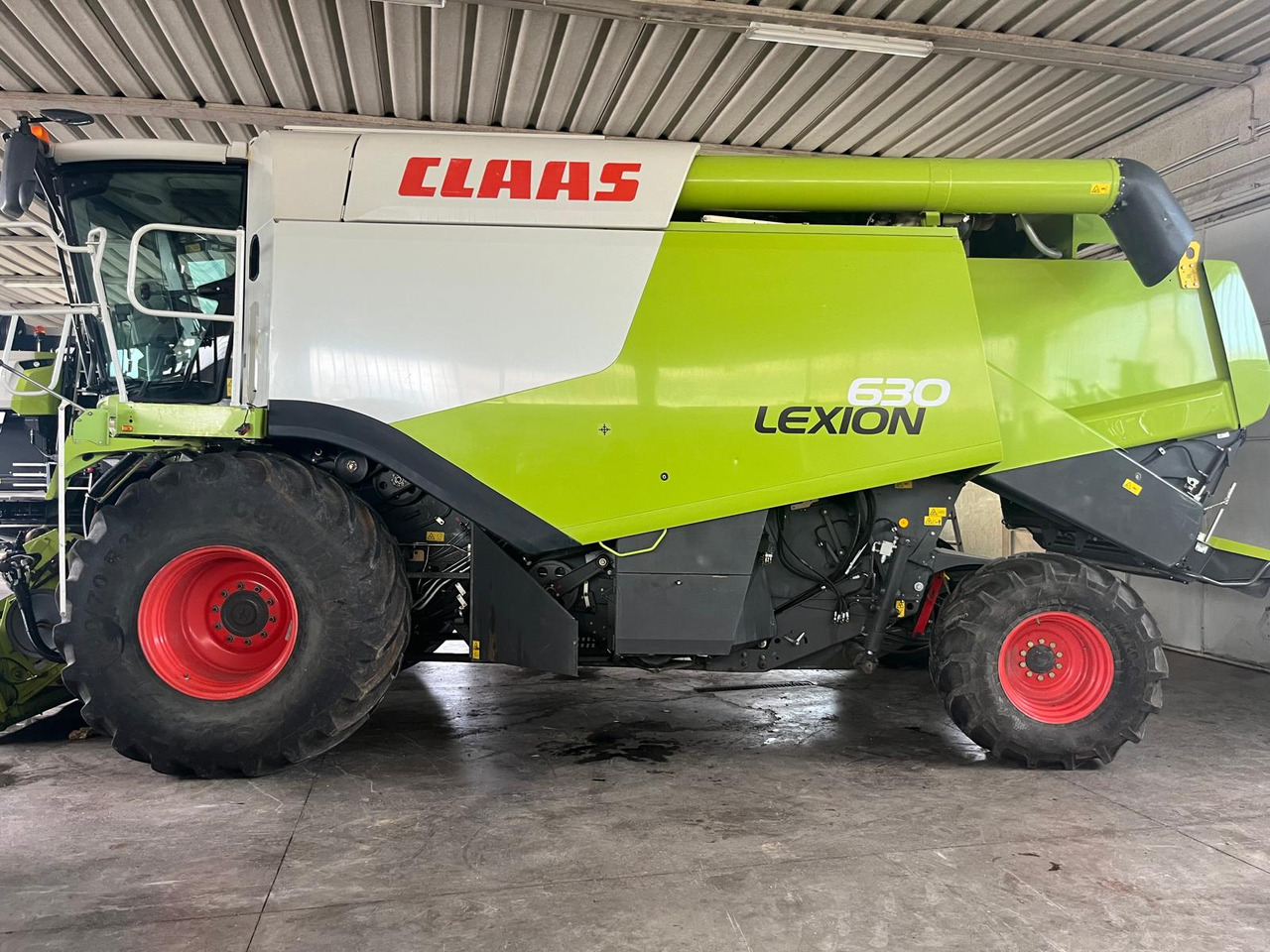 Claas Lexion 630 Montana - Зерноуборочный комбайн: фото 3 Claas Lexion 630 Montana - Зерноуборочный комбайн: фото 3