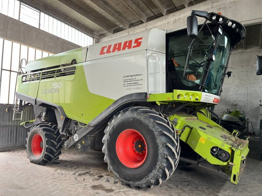 Claas Lexion 760 - Зерноуборочный комбайн: фото 1 Claas Lexion 760 - Зерноуборочный комбайн: фото 1