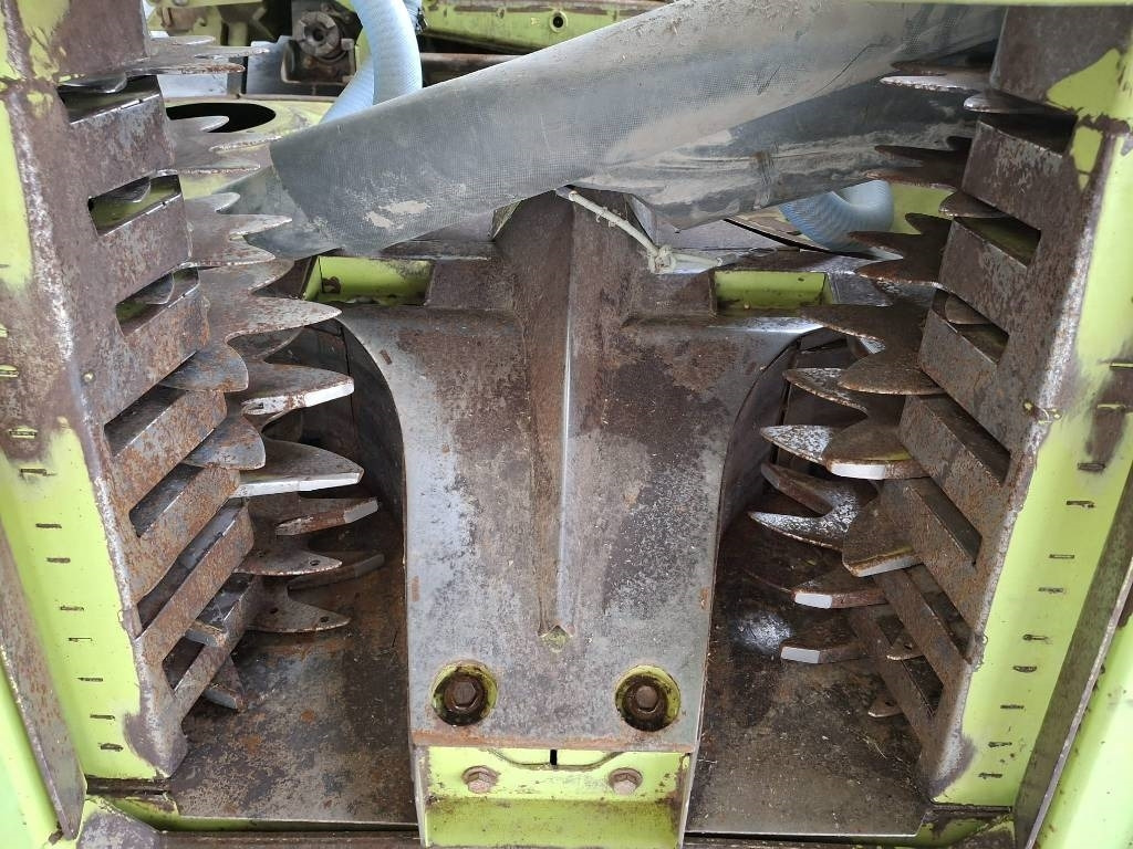 Claas Orbis 450 - Техника для сенозаготовки: фото 5 Claas Orbis 450 - Техника для сенозаготовки: фото 5