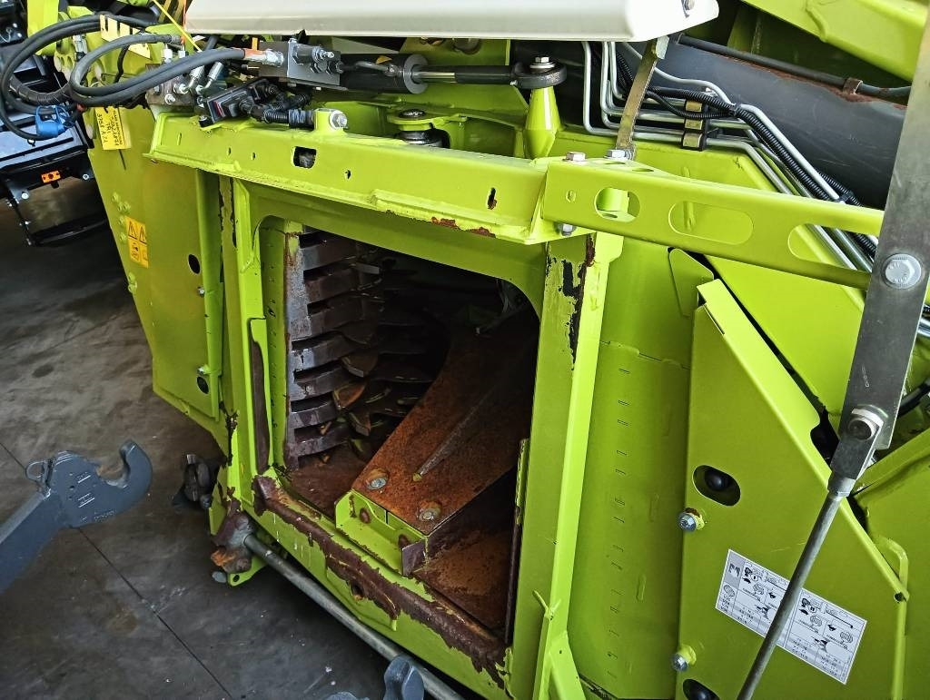 Claas Orbis 750 - Техника для сенозаготовки: фото 2 Claas Orbis 750 - Техника для сенозаготовки: фото 2