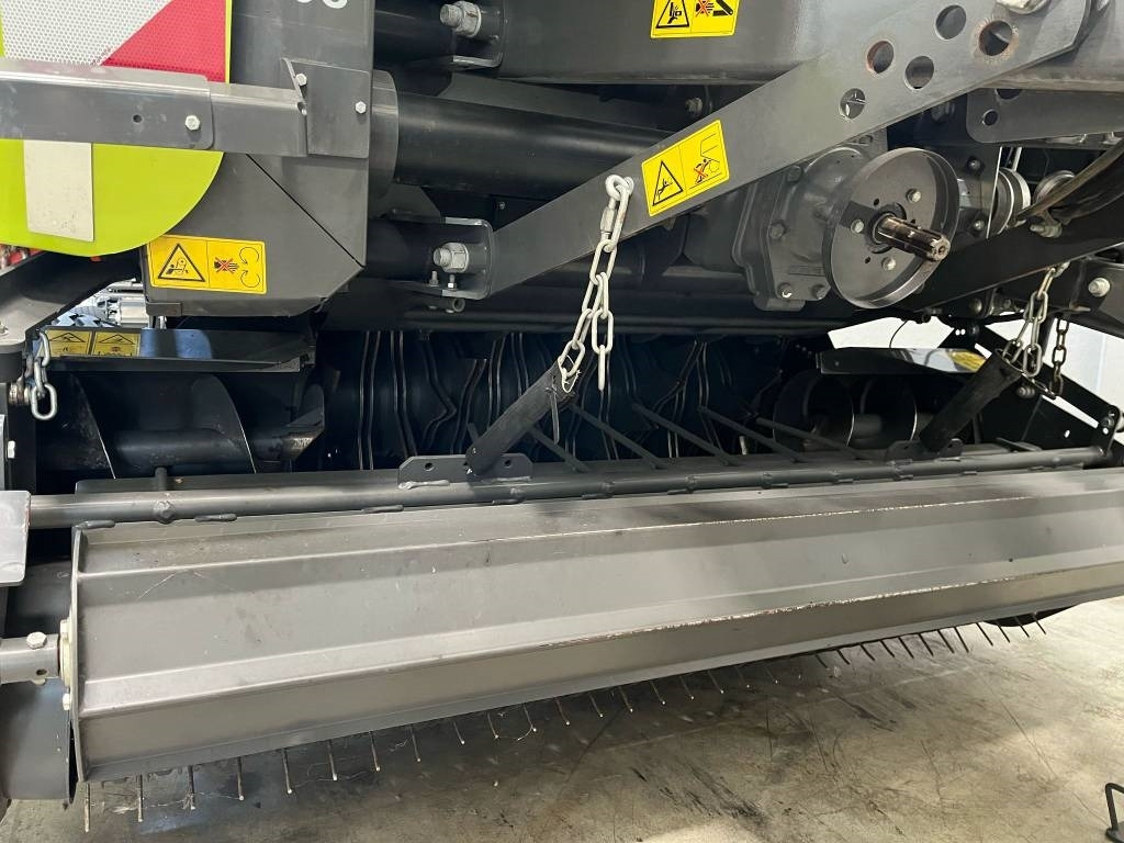 Claas Variant 480 RC - Пресс-подборщик рулонный: фото 5 Claas Variant 480 RC - Пресс-подборщик рулонный: фото 5