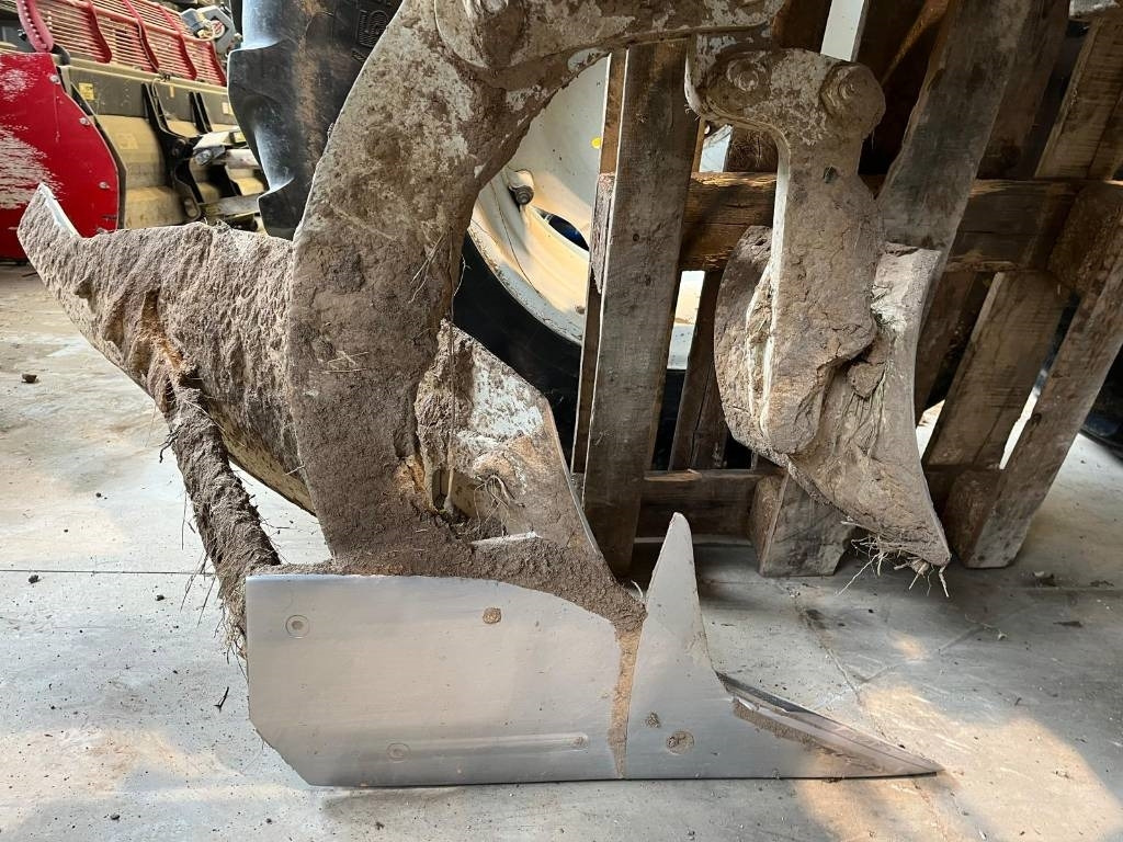 Ermo tv3 98 - Плуг: фото 3 Ermo tv3 98 - Плуг: фото 3