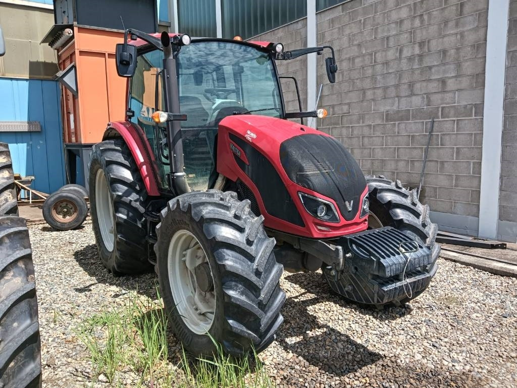Valtra A 114 - Трактор: фото 1 Valtra A 114 - Трактор: фото 1