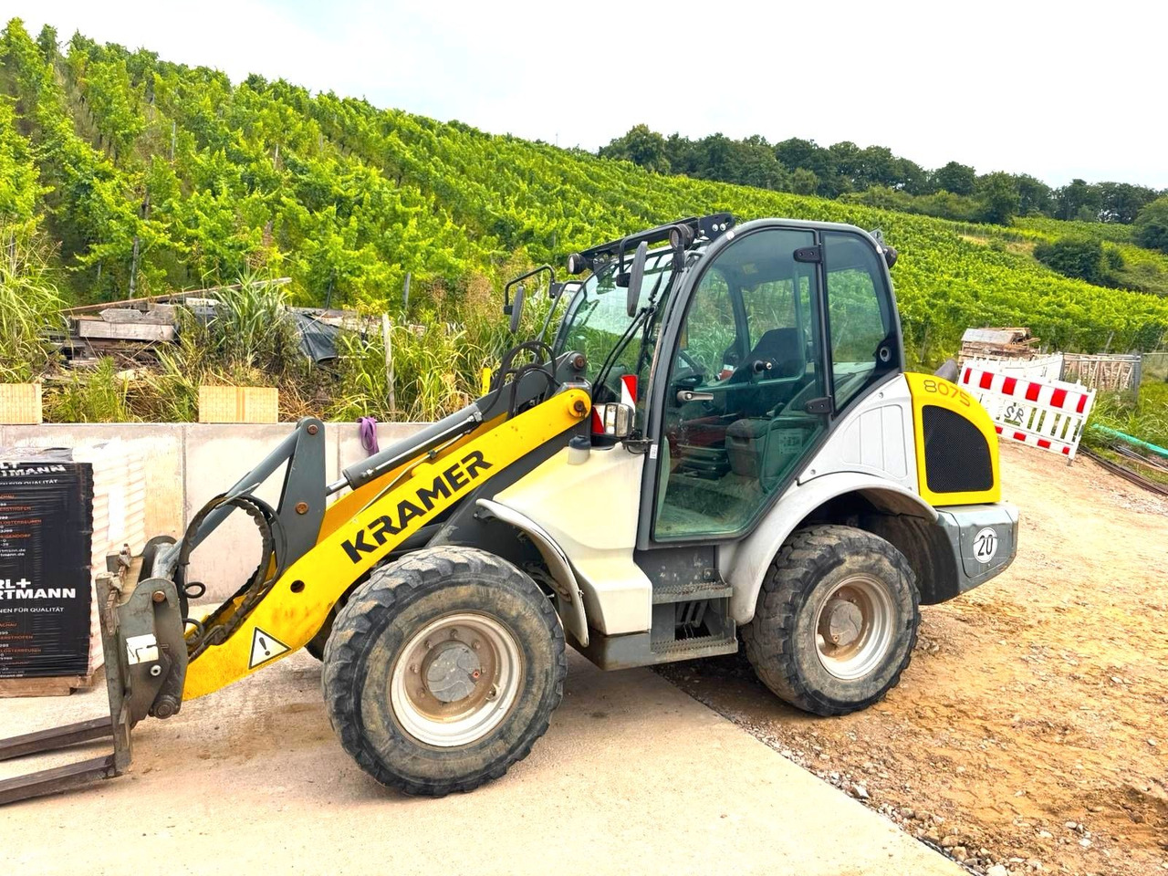 Kramer 8075 / 5075 - Колёсный погрузчик: фото 2 Kramer 8075 / 5075 - Колёсный погрузчик: фото 2